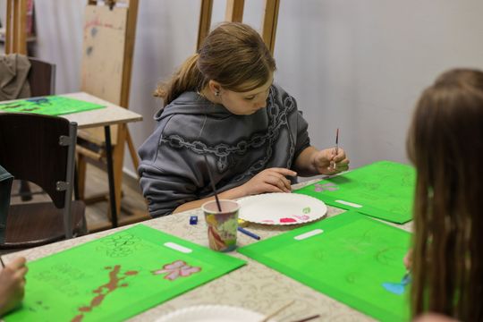 Chełm. Ferie w Chełmskim Domu Kultury. Teatr, tańce, garncarstwo i plastyka [GALERIA ZDJĘĆ]