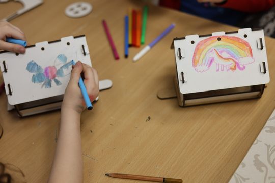 Chełm. Ferie w Chełmskim Domu Kultury. Teatr, tańce, garncarstwo i plastyka [GALERIA ZDJĘĆ]