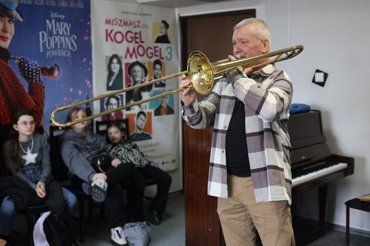 Chełm. Ferie w Chełmskim Domu Kultury. Teatr, tańce, garncarstwo i plastyka [GALERIA ZDJĘĆ]