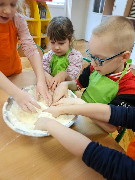 Chełm. Tłusty Czwartek w Przedszkolu Miejskim nr 2. Było pysznie! [GALERIA ZDJĘĆ]