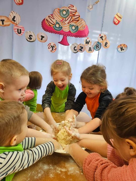 Chełm. Tłusty Czwartek w Przedszkolu Miejskim nr 2. Było pysznie! [GALERIA ZDJĘĆ]