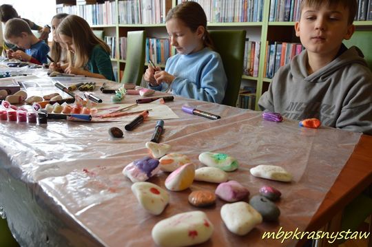 Ferie w Miejskiej Bibliotece Publicznej w Krasnymstawie Ferie w Miejskiej Bibliotece Publicznej w Krasnymstawie