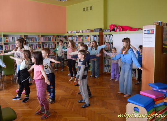 Ferie w Miejskiej Bibliotece Publicznej w Krasnymstawie Ferie w Miejskiej Bibliotece Publicznej w Krasnymstawie