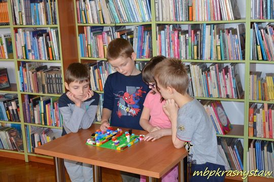 Ferie w Miejskiej Bibliotece Publicznej w Krasnymstawie Ferie w Miejskiej Bibliotece Publicznej w Krasnymstawie