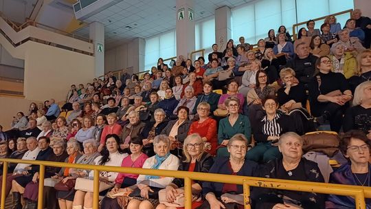 Powiatowy Dzień Kobiet. Chłopcy z Placu Broni, Yaroo i Tymon Bitkowski [GALERIA ZDJĘĆ]