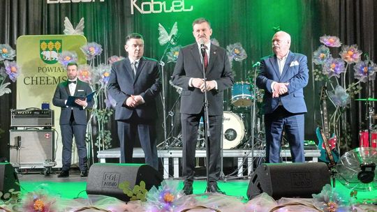 Powiatowy Dzień Kobiet. Chłopcy z Placu Broni, Yaroo i Tymon Bitkowski [GALERIA ZDJĘĆ]