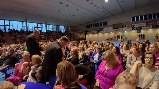 Powiatowy Dzień Kobiet. Chłopcy z Placu Broni, Yaroo i Tymon Bitkowski [GALERIA ZDJĘĆ]