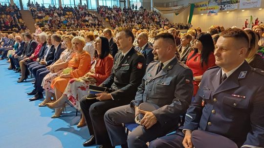 Powiatowy Dzień Kobiet. Chłopcy z Placu Broni, Yaroo i Tymon Bitkowski [GALERIA ZDJĘĆ]