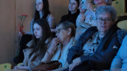 Powiatowy Dzień Kobiet. Chłopcy z Placu Broni, Yaroo i Tymon Bitkowski [GALERIA ZDJĘĆ]