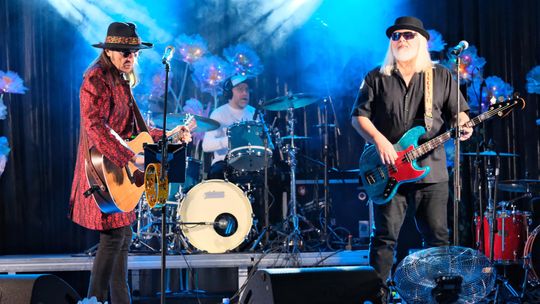 Powiatowy Dzień Kobiet. Chłopcy z Placu Broni, Yaroo i Tymon Bitkowski [GALERIA ZDJĘĆ]