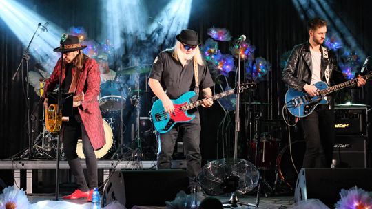 Powiatowy Dzień Kobiet. Chłopcy z Placu Broni, Yaroo i Tymon Bitkowski [GALERIA ZDJĘĆ]