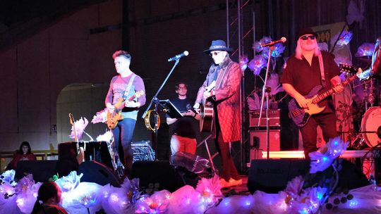 Powiatowy Dzień Kobiet. Chłopcy z Placu Broni, Yaroo i Tymon Bitkowski [GALERIA ZDJĘĆ]