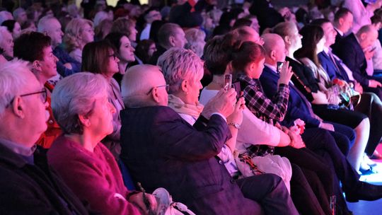 Powiatowy Dzień Kobiet. Chłopcy z Placu Broni, Yaroo i Tymon Bitkowski [GALERIA ZDJĘĆ]