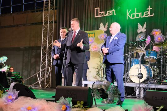 Powiatowy Dzień Kobiet. Chłopcy z Placu Broni, Yaroo i Tymon Bitkowski cz. II [GALERIA ZDJĘĆ]