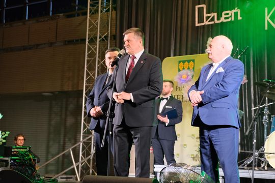 Powiatowy Dzień Kobiet. Chłopcy z Placu Broni, Yaroo i Tymon Bitkowski cz. II [GALERIA ZDJĘĆ]