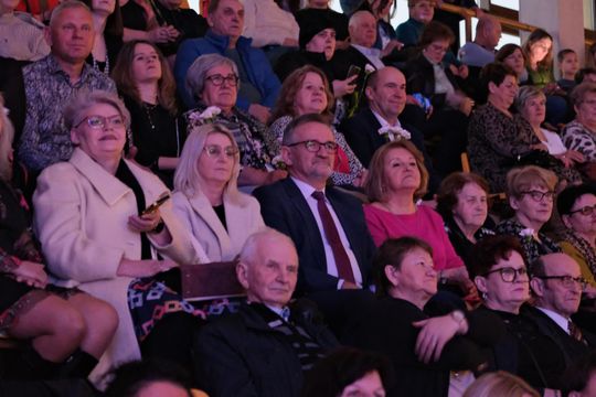 Powiatowy Dzień Kobiet. Chłopcy z Placu Broni, Yaroo i Tymon Bitkowski [GALERIA ZDJĘĆ]