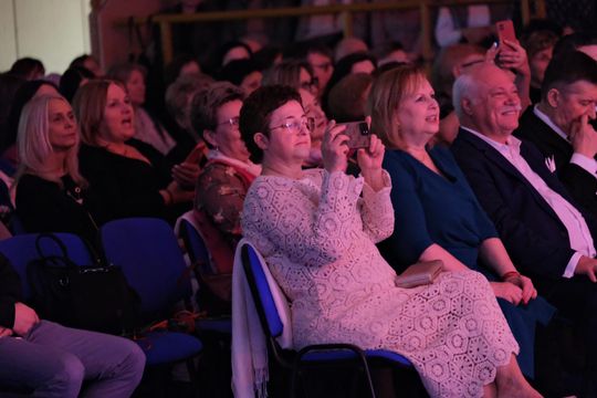 Powiatowy Dzień Kobiet. Chłopcy z Placu Broni, Yaroo i Tymon Bitkowski [GALERIA ZDJĘĆ]