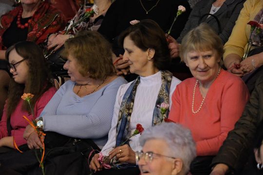 Powiatowy Dzień Kobiet. Chłopcy z Placu Broni, Yaroo i Tymon Bitkowski [GALERIA ZDJĘĆ]