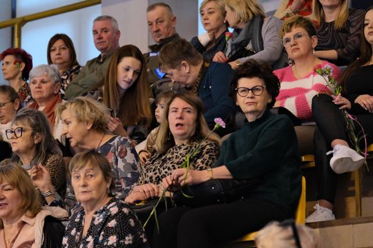 Powiatowy Dzień Kobiet. Chłopcy z Placu Broni, Yaroo i Tymon Bitkowski [GALERIA ZDJĘĆ]