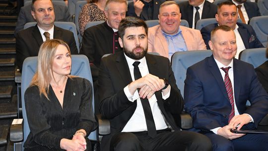 631. rocznica nadania miastu Krasnystaw praw miejskich. Uroczysta sesja  [GALERIA ZDJĘĆ]