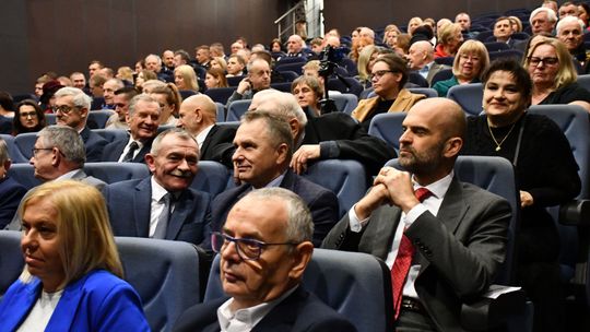 631. rocznica nadania miastu Krasnystaw praw miejskich. Uroczysta sesja  [GALERIA ZDJĘĆ]