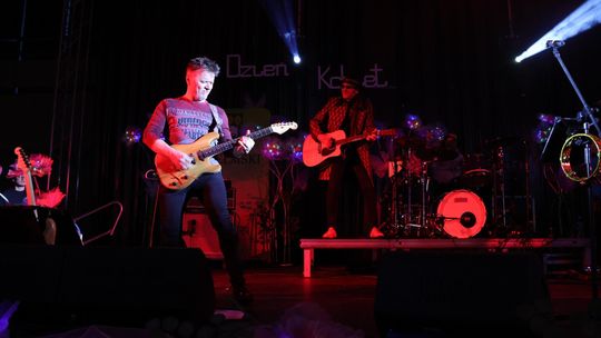 Powiatowy Dzień Kobiet. Chłopcy z Placu Broni, Yaroo i Tymon Bitkowski cz. III [GALERIA ZDJĘĆ]