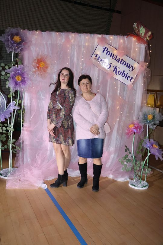 Powiatowy Dzień Kobiet. Chłopcy z Placu Broni, Yaroo i Tymon Bitkowski cz. III [GALERIA ZDJĘĆ]