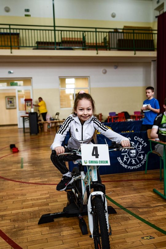 Gm. Chełm. Regionalne Zawody Rowerowe na Trenażerach Multimedialnych [GALERIA ZDJĘĆ]