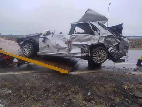 Dramatyczny wypadek. Kobieta walczy o życie [ZDJĘCIA]