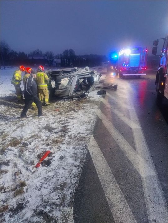 Dramatyczny wypadek. Kobieta walczy o życie [ZDJĘCIA]