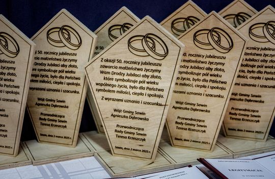 Gm. Sawin. Przeżyli razem tyle lat! Uroczysty Jubileusz Złotych Godów [GALERIA ZDJĘĆ]