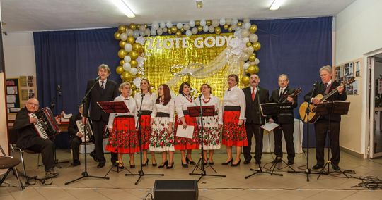 Gm. Sawin. Przeżyli razem tyle lat! Uroczysty Jubileusz Złotych Godów [GALERIA ZDJĘĆ]