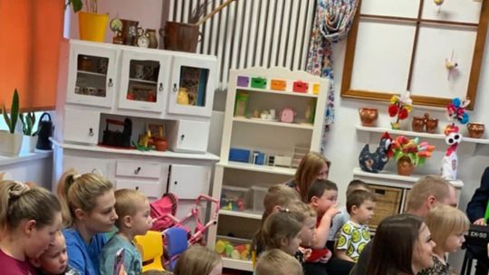 Chełm. Pączki, faworki i dobra zabawa w Przedszkolu Miejskim nr 8 [GALERIA ZDJĘĆ]