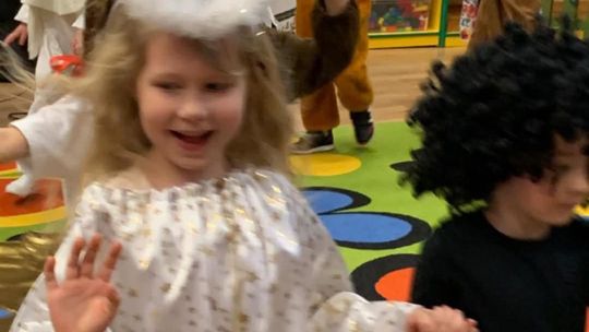 Chełm. Pączki, faworki i dobra zabawa w Przedszkolu Miejskim nr 8 [GALERIA ZDJĘĆ]