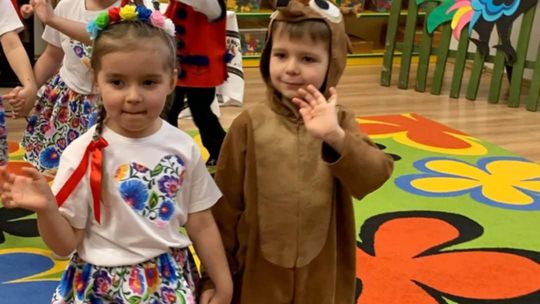 Chełm. Pączki, faworki i dobra zabawa w Przedszkolu Miejskim nr 8 [GALERIA ZDJĘĆ]