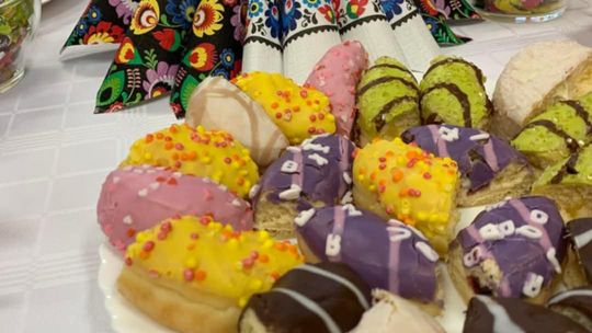 Chełm. Pączki, faworki i dobra zabawa w Przedszkolu Miejskim nr 8 [GALERIA ZDJĘĆ]