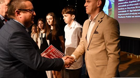 Powiat krasnostawski. Gala Mistrzów Sportu 2024. Najlepsi sportowcy nagrodzeni [GALERIA ZDJĘĆ]