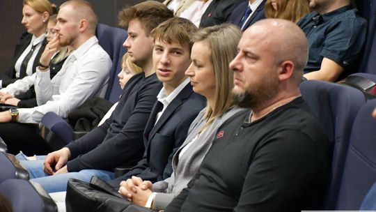 Powiat krasnostawski. Gala Mistrzów Sportu 2024. Najlepsi sportowcy nagrodzeni [GALERIA ZDJĘĆ]