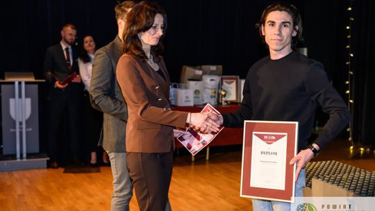 Powiat krasnostawski. Gala Mistrzów Sportu 2024. Najlepsi sportowcy nagrodzeni [GALERIA ZDJĘĆ]