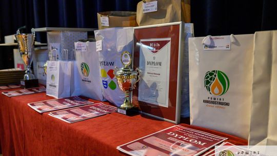 Powiat krasnostawski. Gala Mistrzów Sportu 2024. Najlepsi sportowcy nagrodzeni [GALERIA ZDJĘĆ]