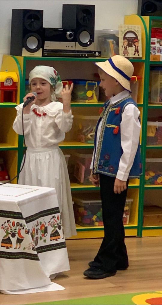 Chełm. Pączki, faworki i dobra zabawa w Przedszkolu Miejskim nr 8 [GALERIA ZDJĘĆ]