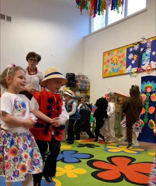 Chełm. Pączki, faworki i dobra zabawa w Przedszkolu Miejskim nr 8 [GALERIA ZDJĘĆ]