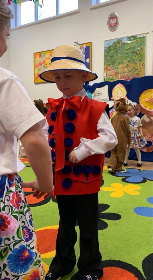 Chełm. Pączki, faworki i dobra zabawa w Przedszkolu Miejskim nr 8 [GALERIA ZDJĘĆ]