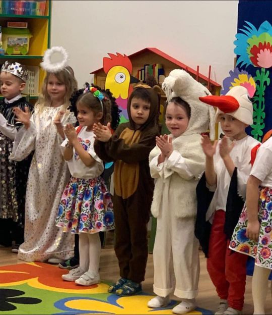 Chełm. Pączki, faworki i dobra zabawa w Przedszkolu Miejskim nr 8 [GALERIA ZDJĘĆ]