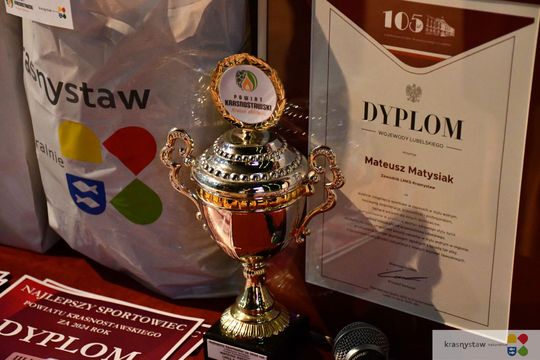 Powiat krasnostawski. Gala Mistrzów Sportu 2024. Najlepsi sportowcy nagrodzeni [GALERIA ZDJĘĆ]