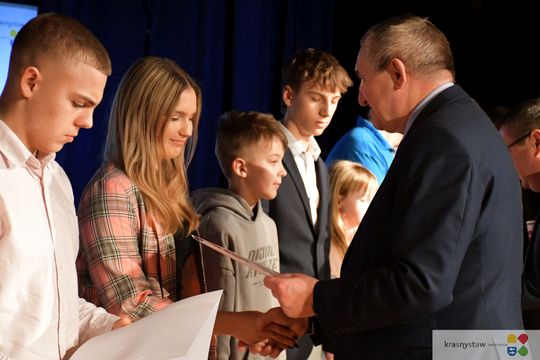 Powiat krasnostawski. Gala Mistrzów Sportu 2024. Najlepsi sportowcy nagrodzeni [GALERIA ZDJĘĆ]