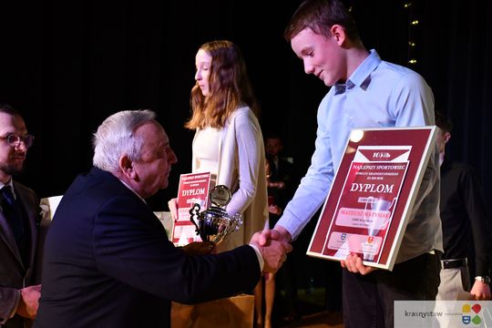 Powiat krasnostawski. Gala Mistrzów Sportu 2024. Najlepsi sportowcy nagrodzeni [GALERIA ZDJĘĆ]