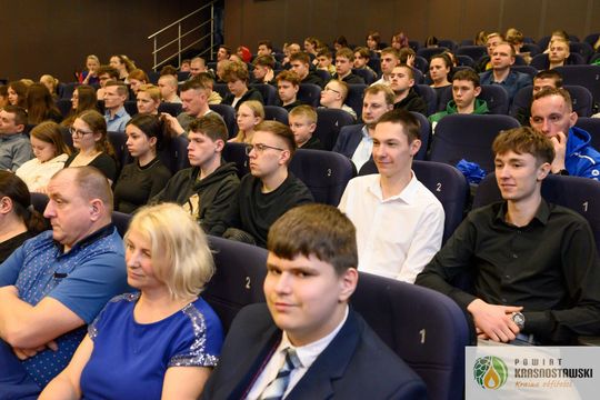 Powiat krasnostawski. Gala Mistrzów Sportu 2024. Najlepsi sportowcy nagrodzeni [GALERIA ZDJĘĆ]