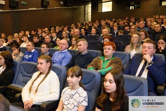 Powiat krasnostawski. Gala Mistrzów Sportu 2024. Najlepsi sportowcy nagrodzeni [GALERIA ZDJĘĆ]