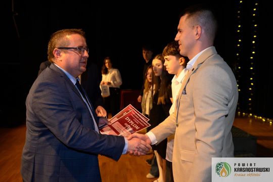 Powiat krasnostawski. Gala Mistrzów Sportu 2024. Najlepsi sportowcy nagrodzeni [GALERIA ZDJĘĆ]